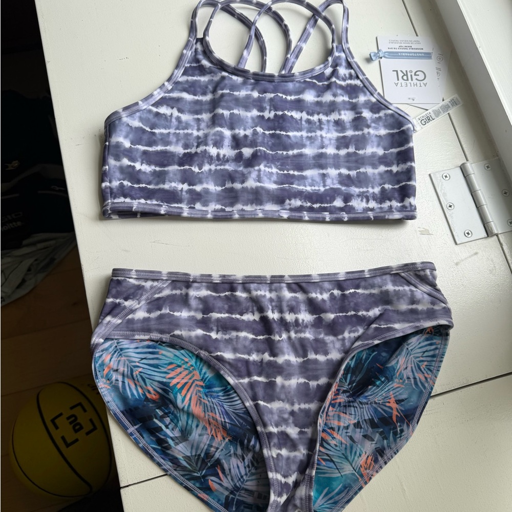 Athleta Girl reversable bikini top, XXL 16